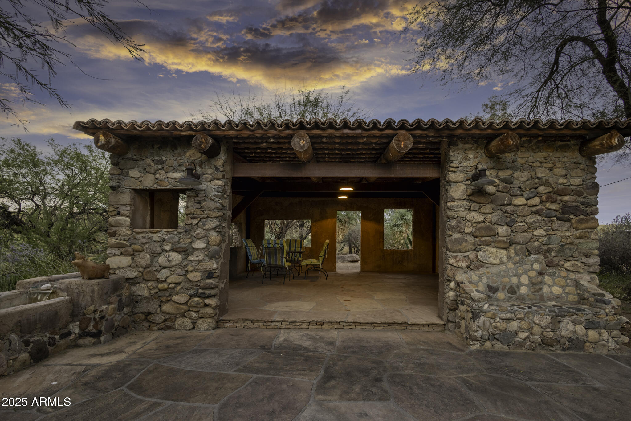 Lazy RC Ranch, Historic Brill Ranch on the Hassayampa River, Bordering the Nature Conservancy - Residential