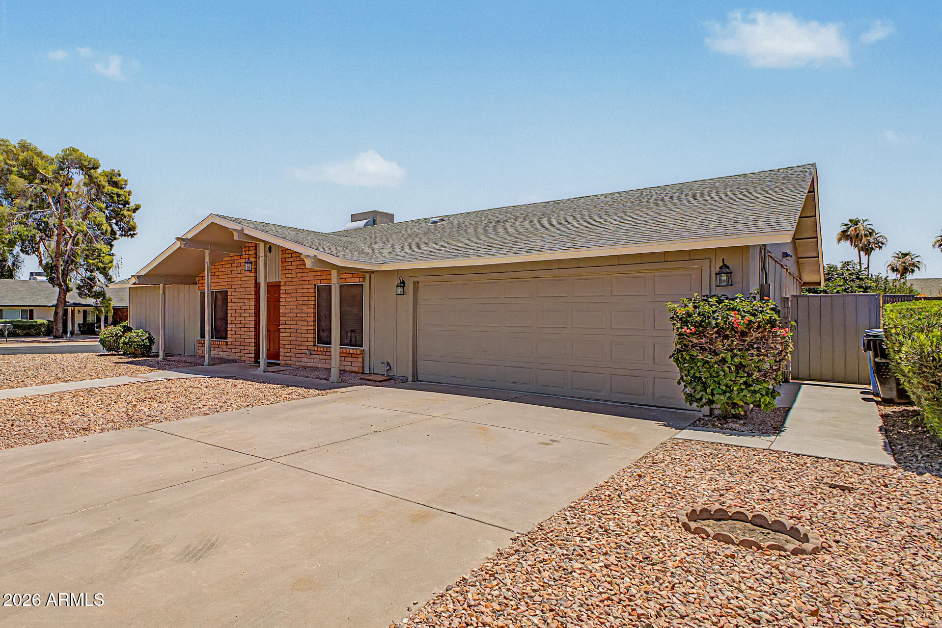 4305 E EQUESTRIAN Trail