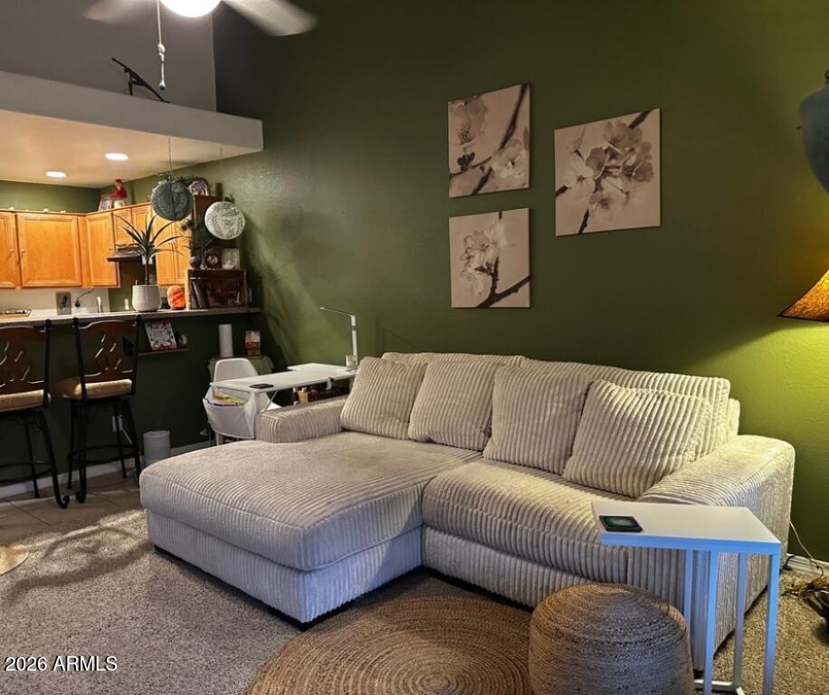 2201 N Comanche Drive 2098