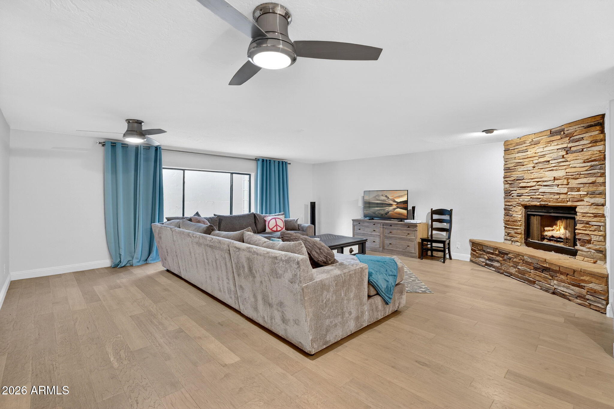 WEST LAKE ESTATES - Residential
