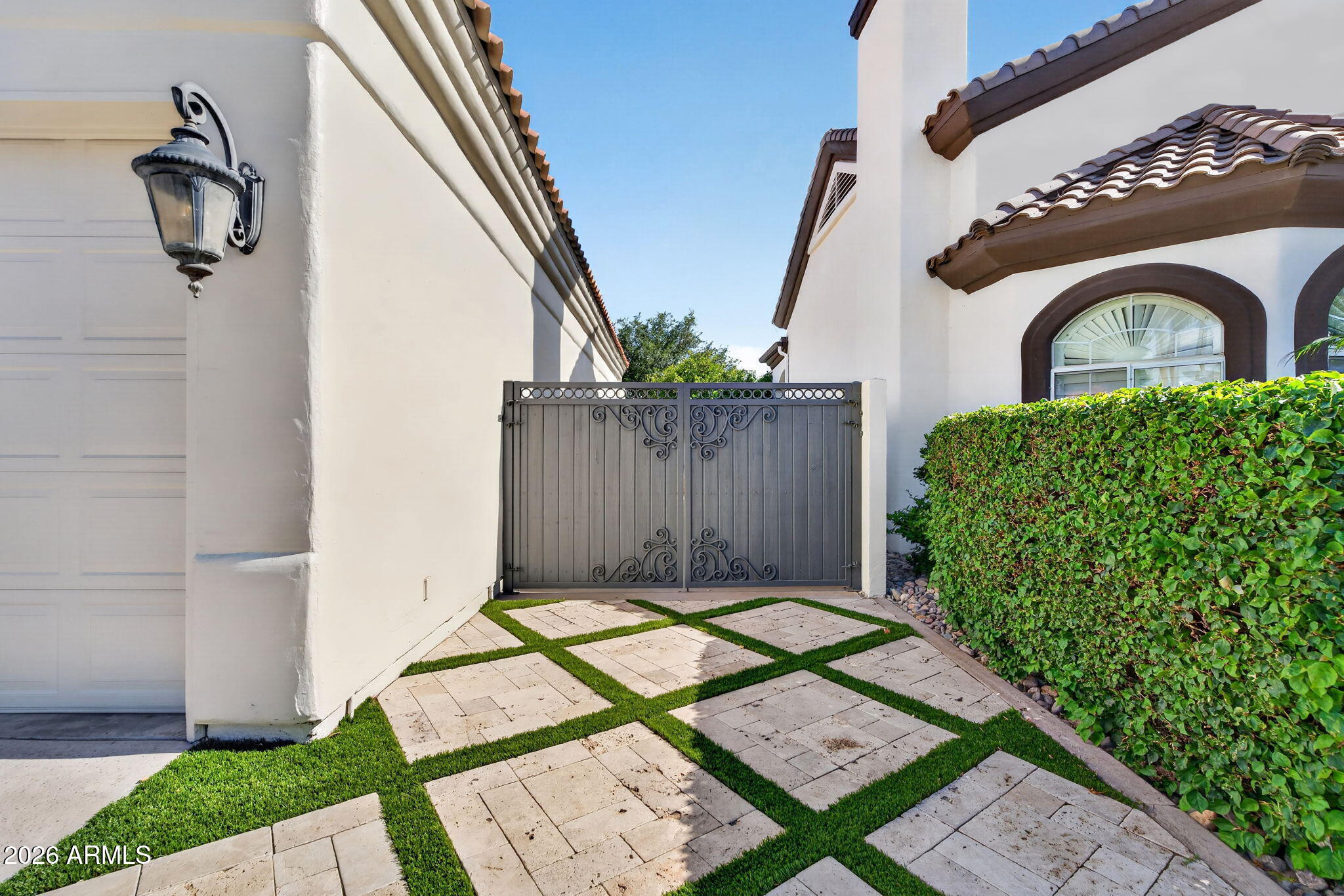WEST LAKE ESTATES - Residential