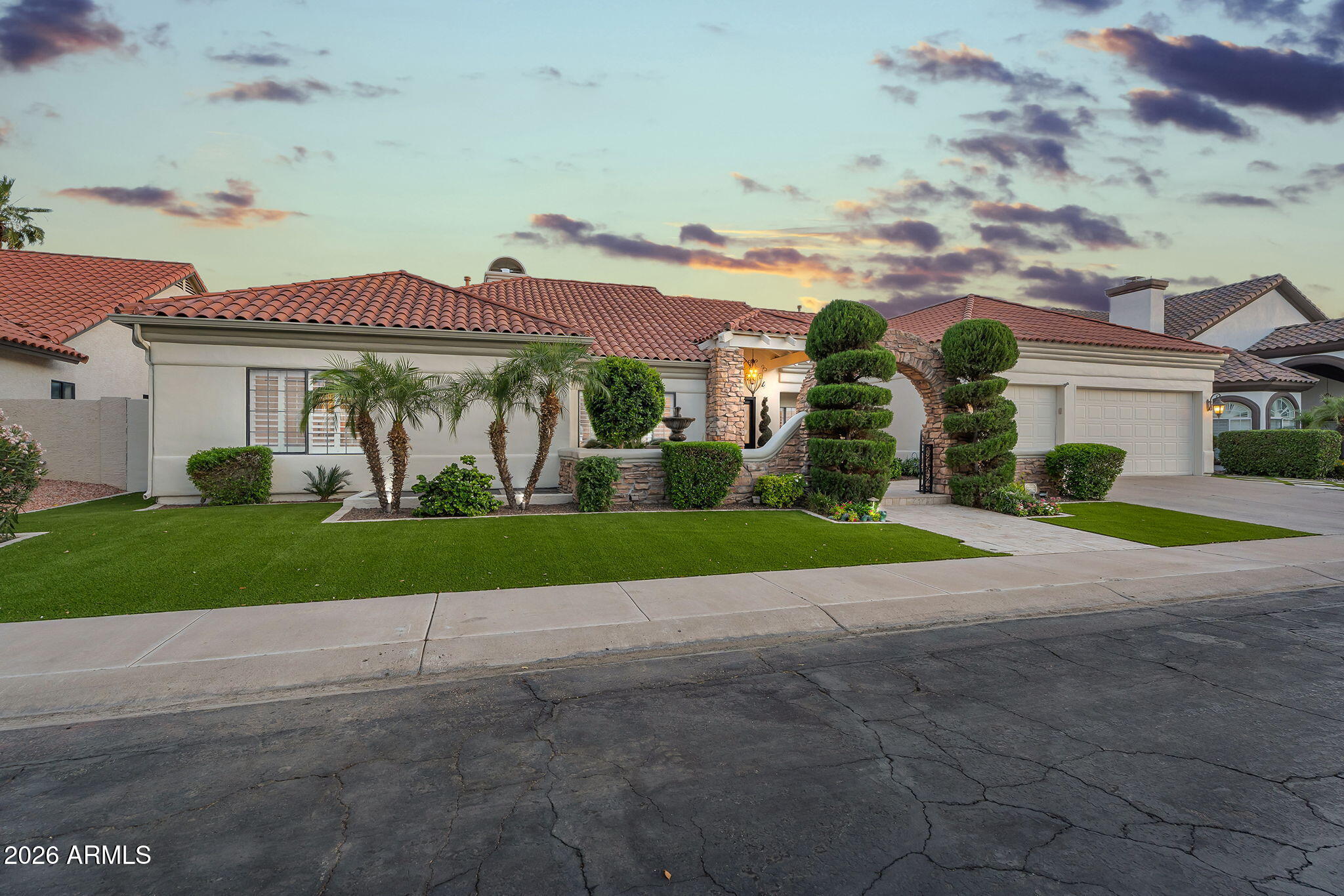 WEST LAKE ESTATES - Residential