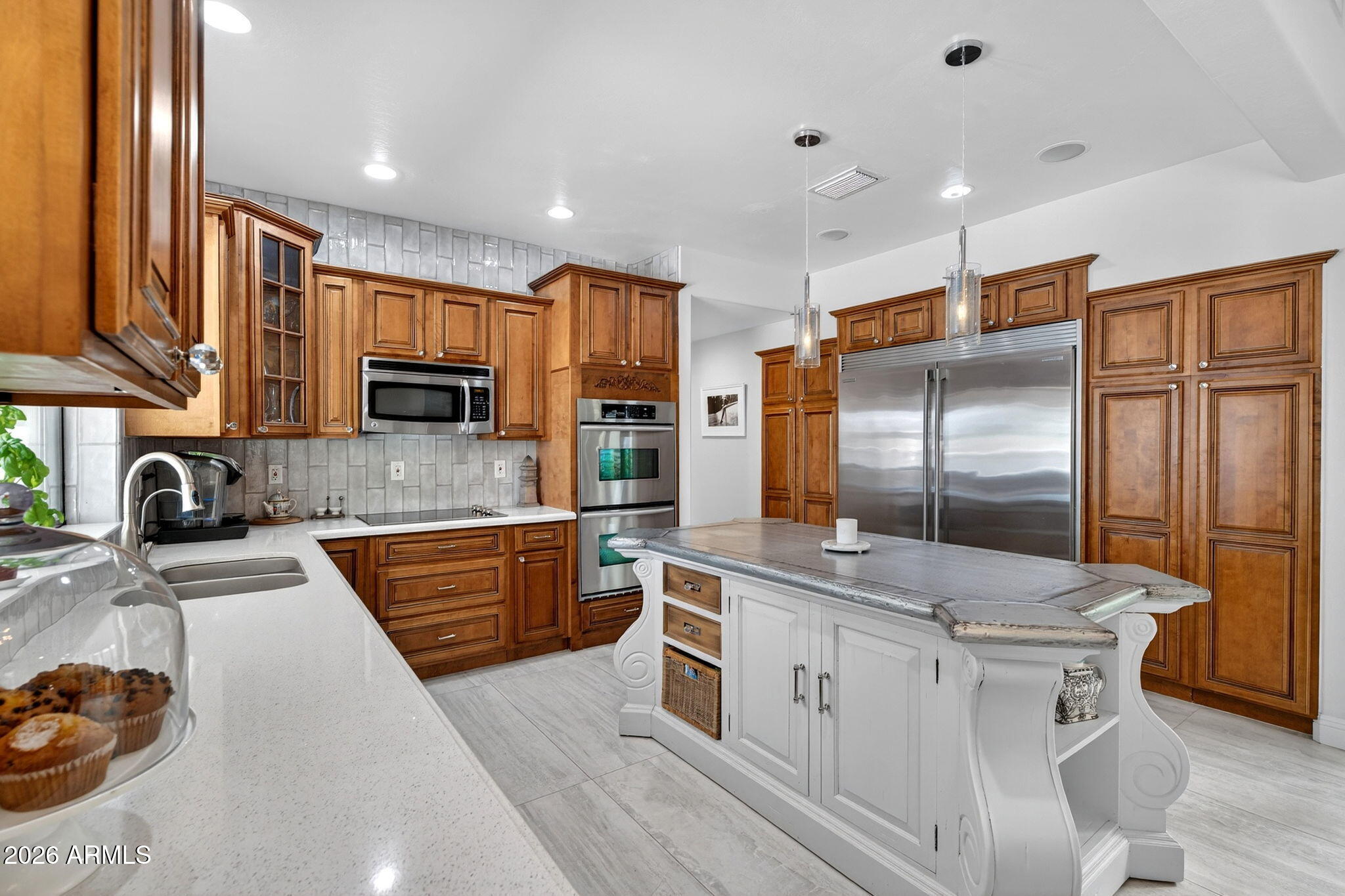 WEST LAKE ESTATES - Residential