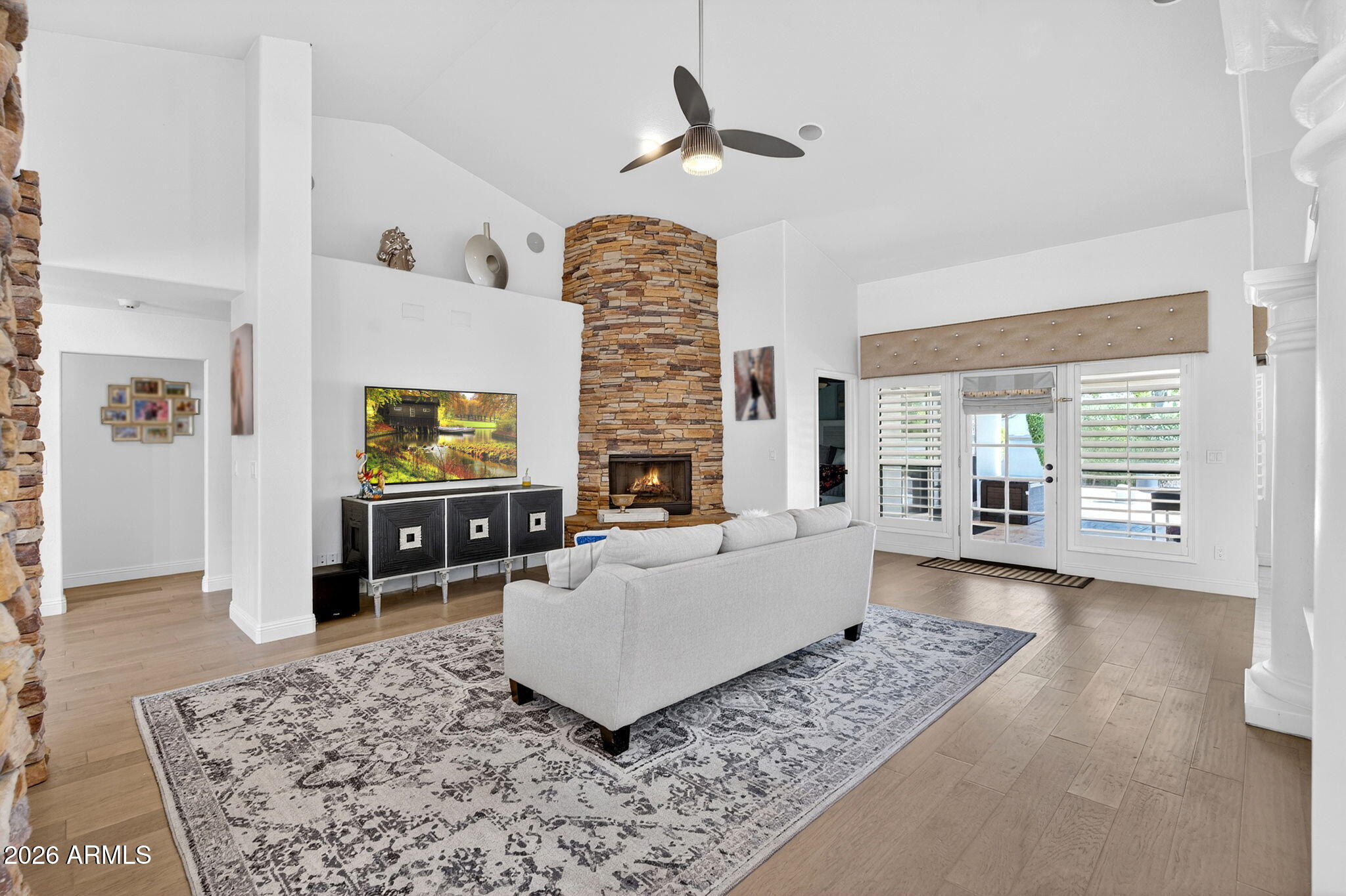 WEST LAKE ESTATES - Residential