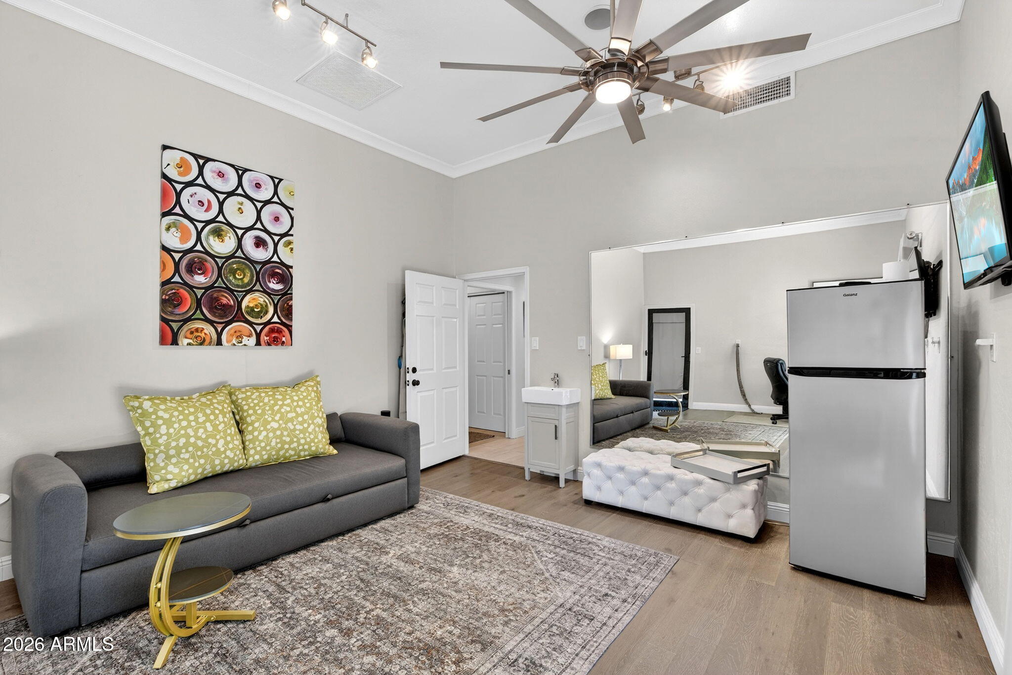 WEST LAKE ESTATES - Residential