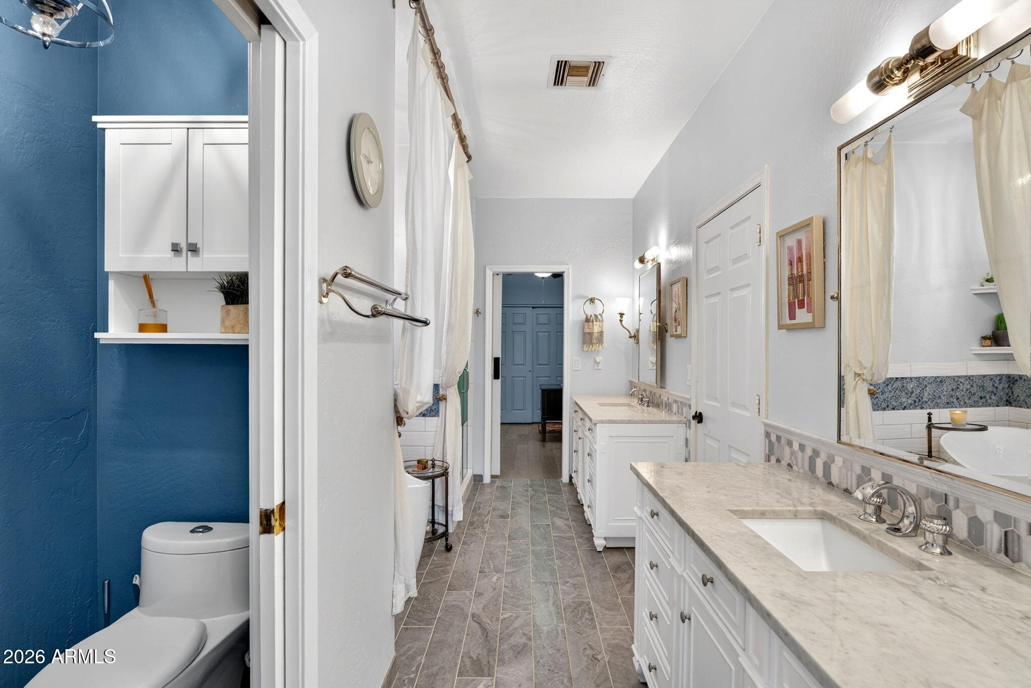 WEST LAKE ESTATES - Residential