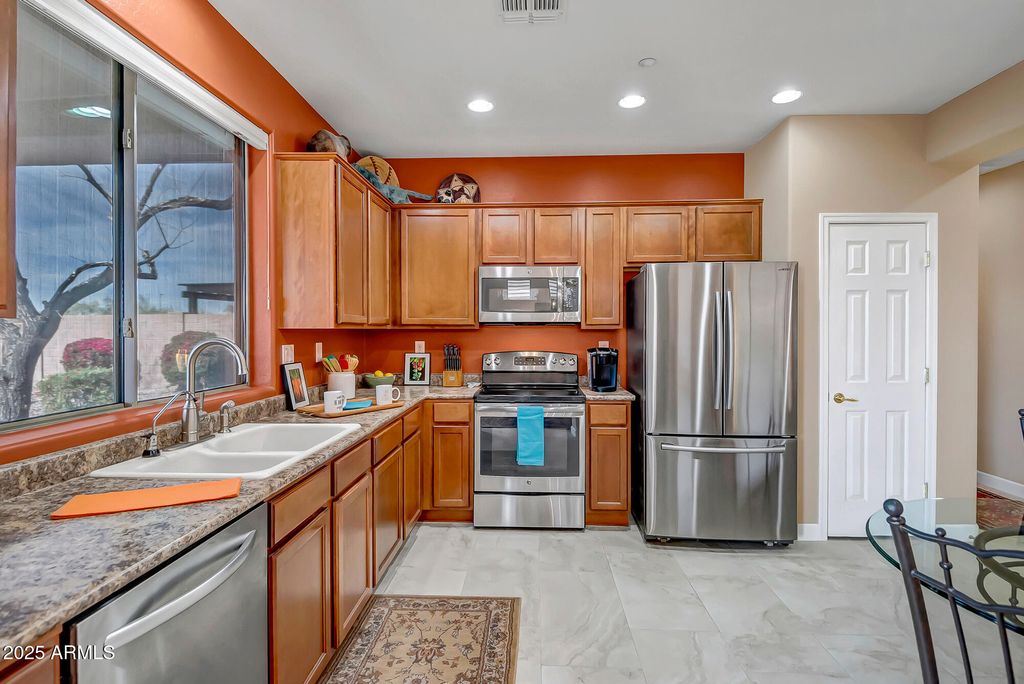 Photo of 41012 N Noble Hawk Way, Anthem, AZ 85086 (MLS # 6998498)