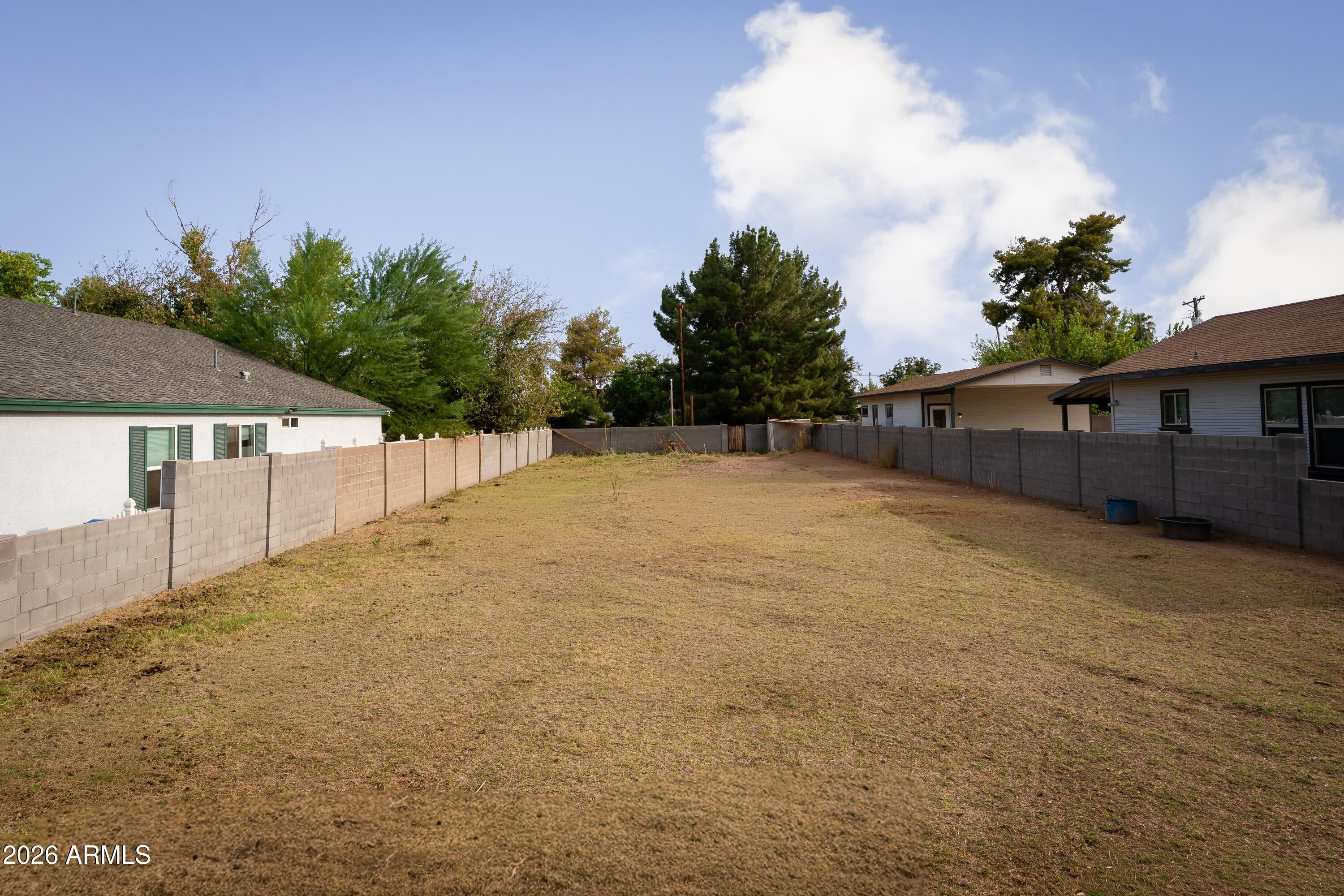 2217 W Hayward Avenue -