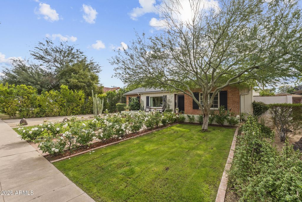 Photo of 317 W Encanto Boulevard, Phoenix, AZ 85003 (MLS # 6974733)