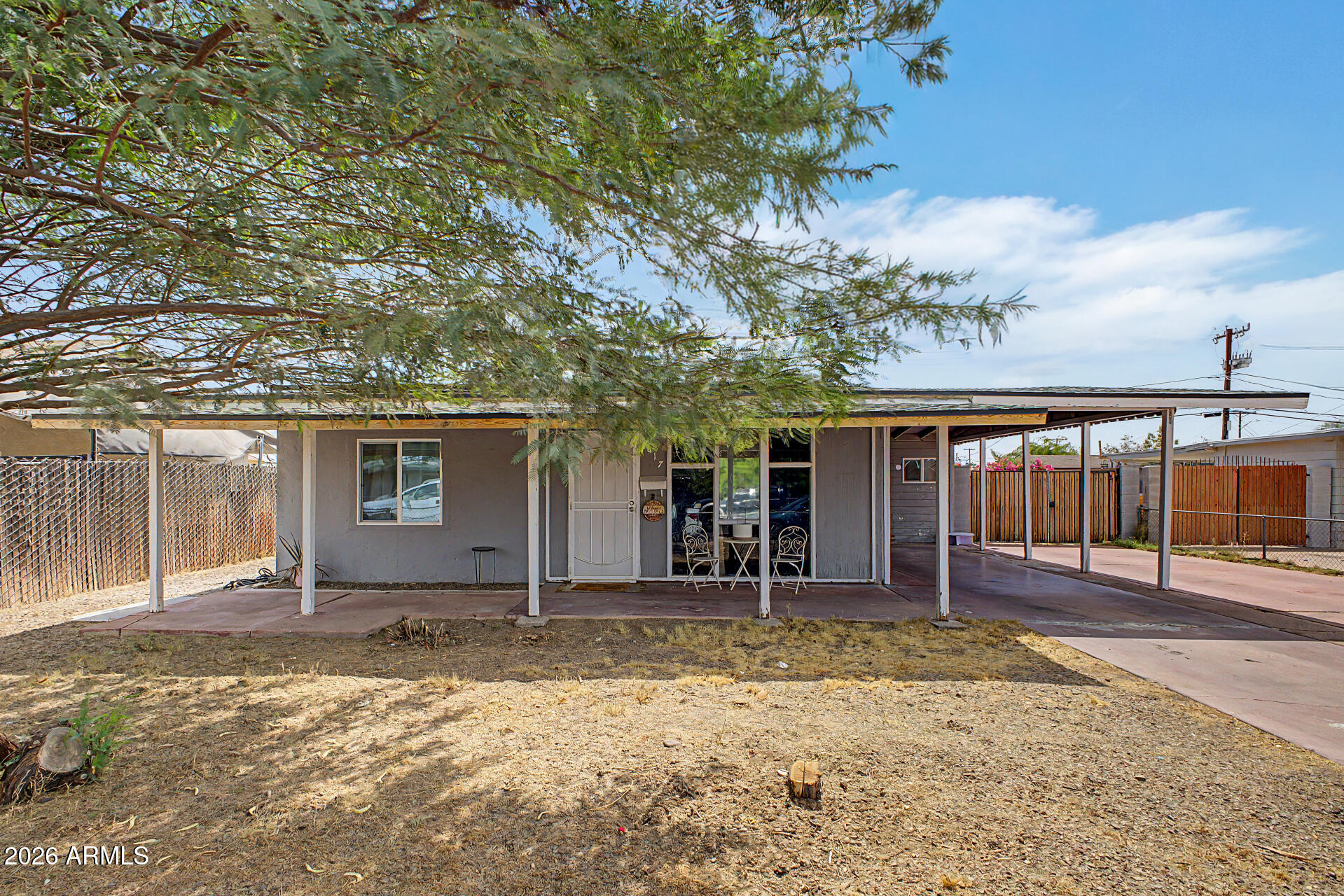 1817 N 38TH Drive