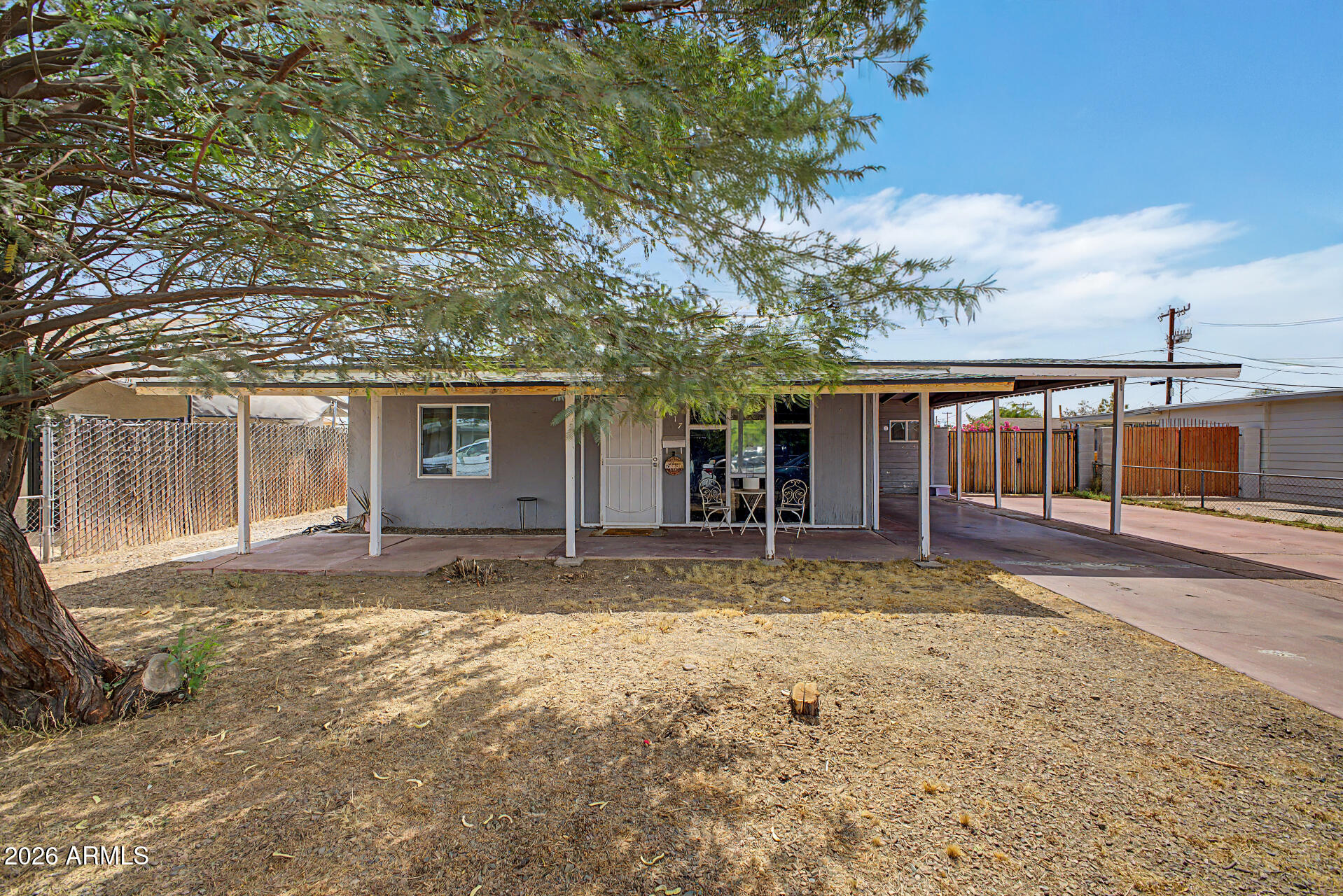 1817 N 38TH Drive