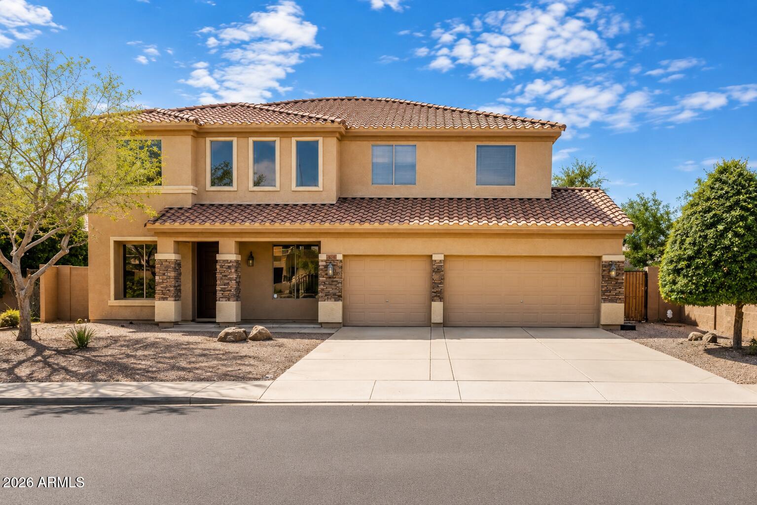 26272 N 73RD Drive