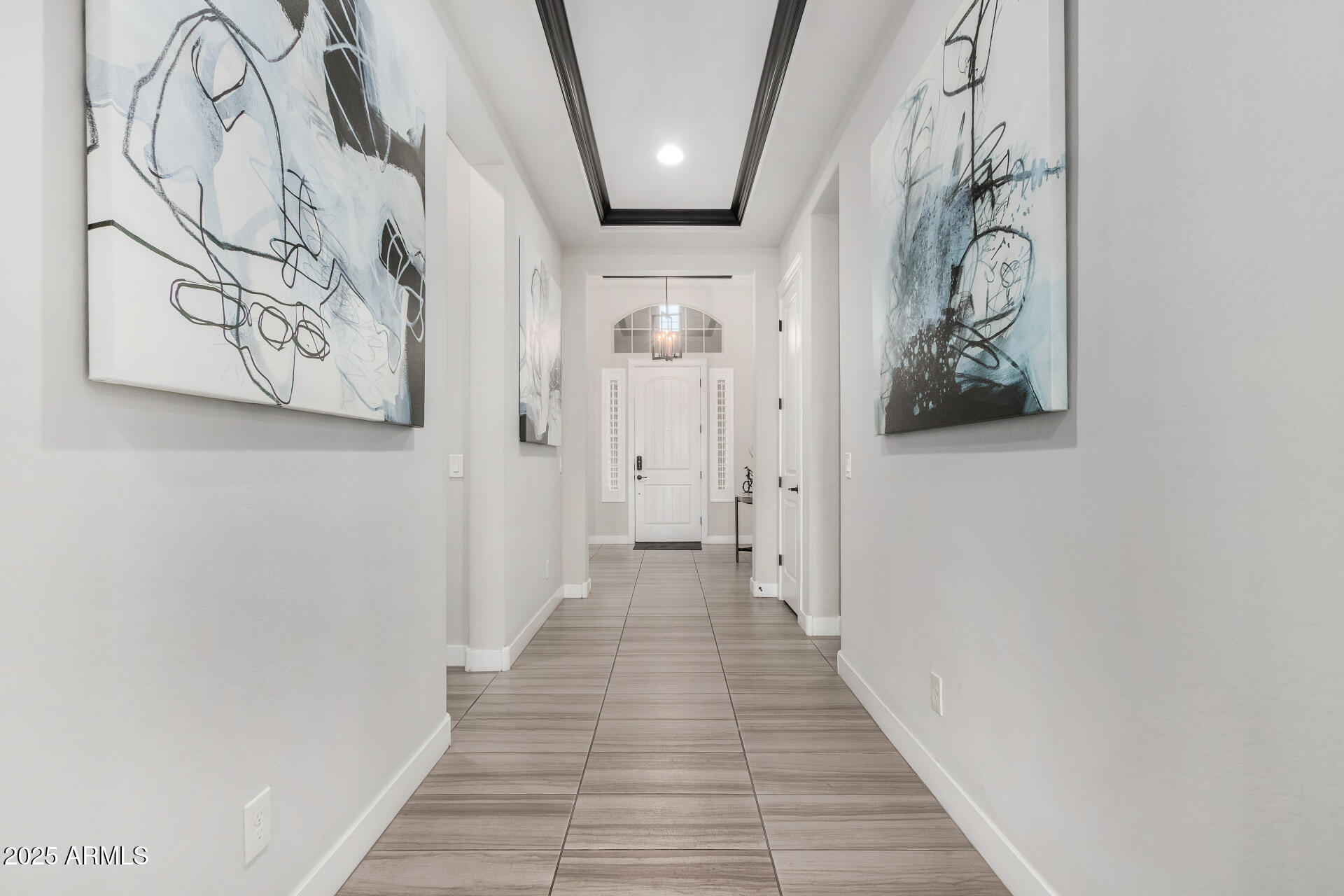 9258 W WHITE FEATHER Lane