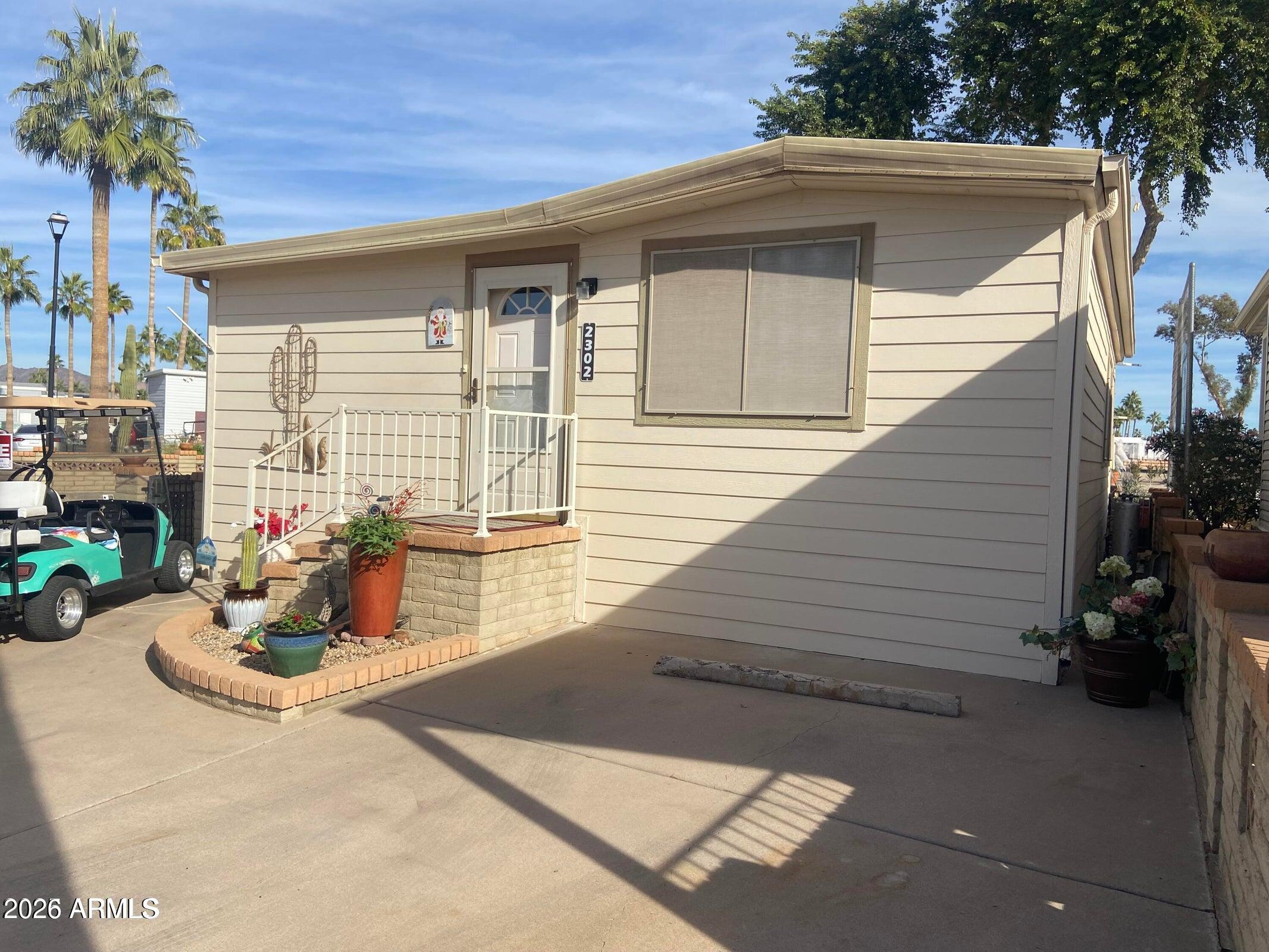 2302 S SEMINOLE Drive 302