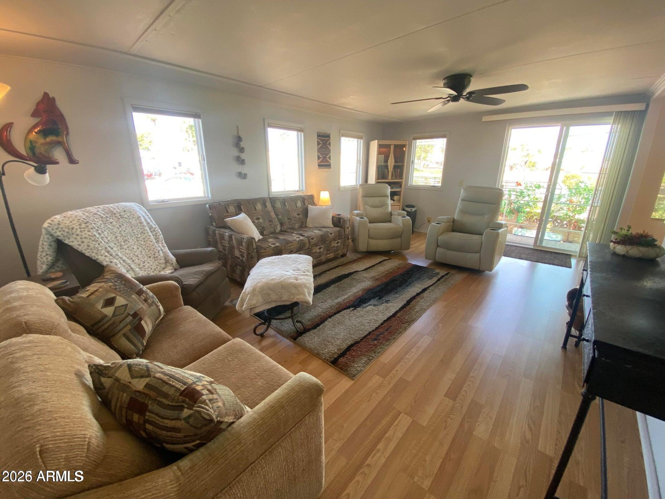 2302 S SEMINOLE Drive 302