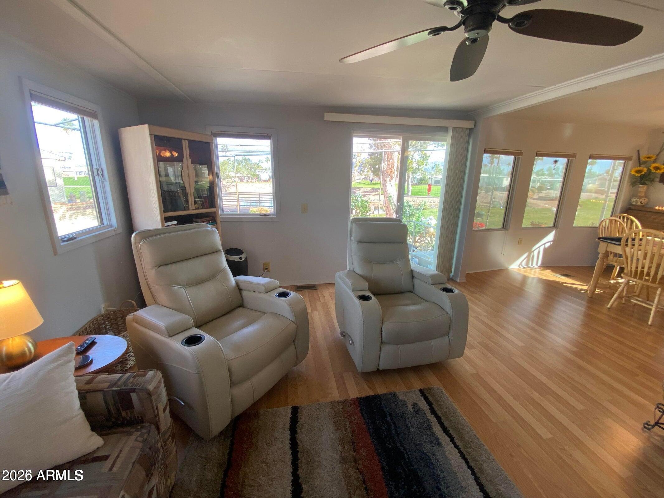 2302 S SEMINOLE Drive 302