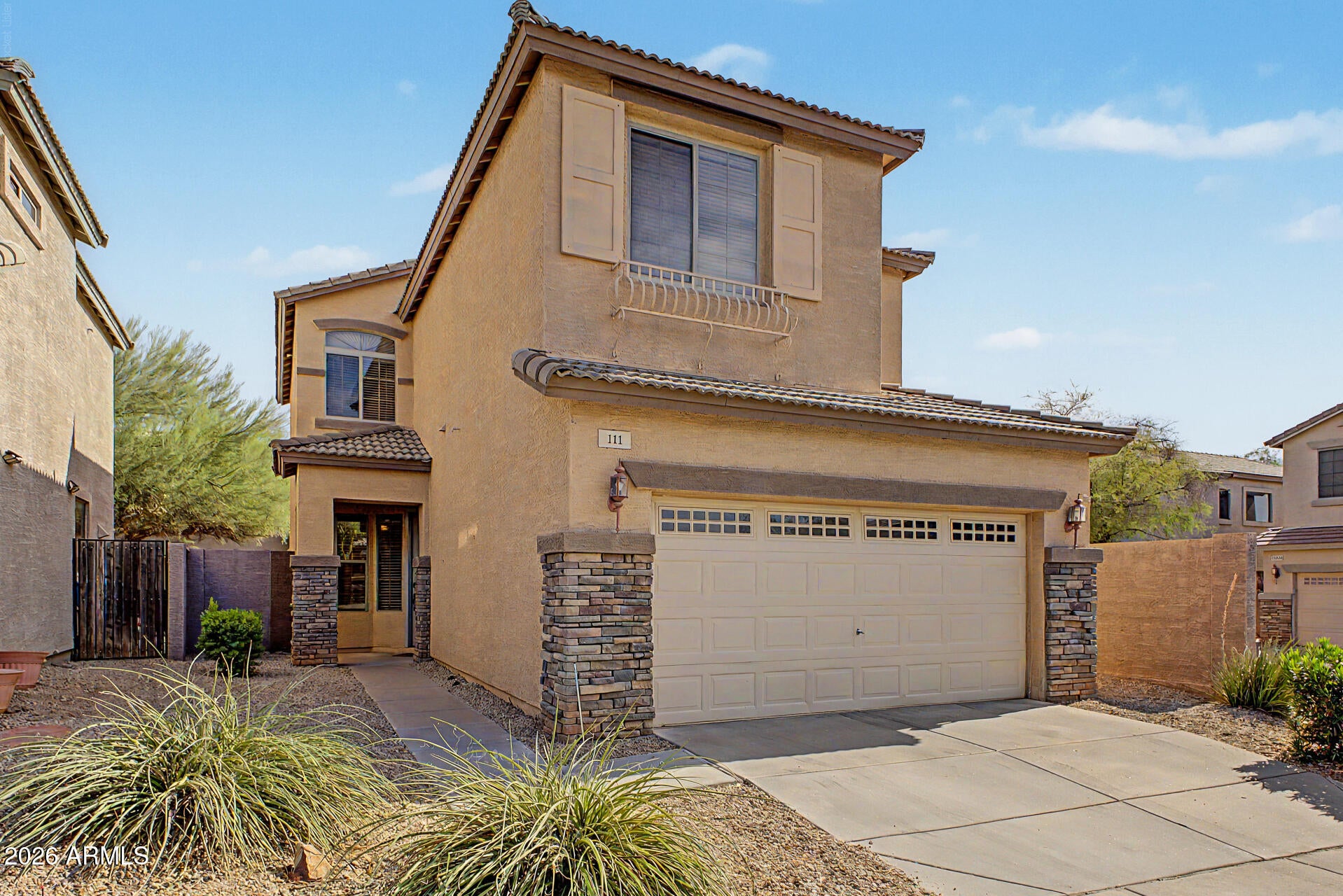 111 E COTTONWOOD Lane