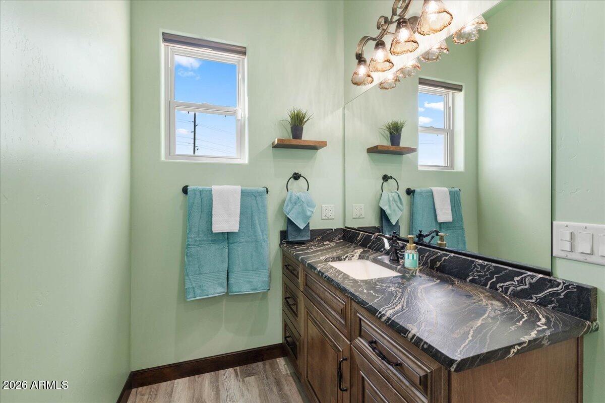 S27 T16N R2W - Residential