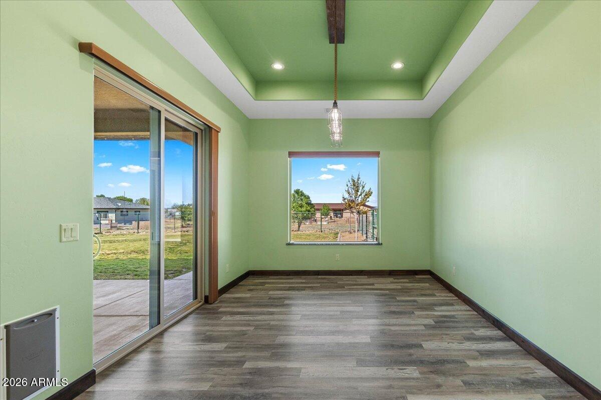 S27 T16N R2W - Residential