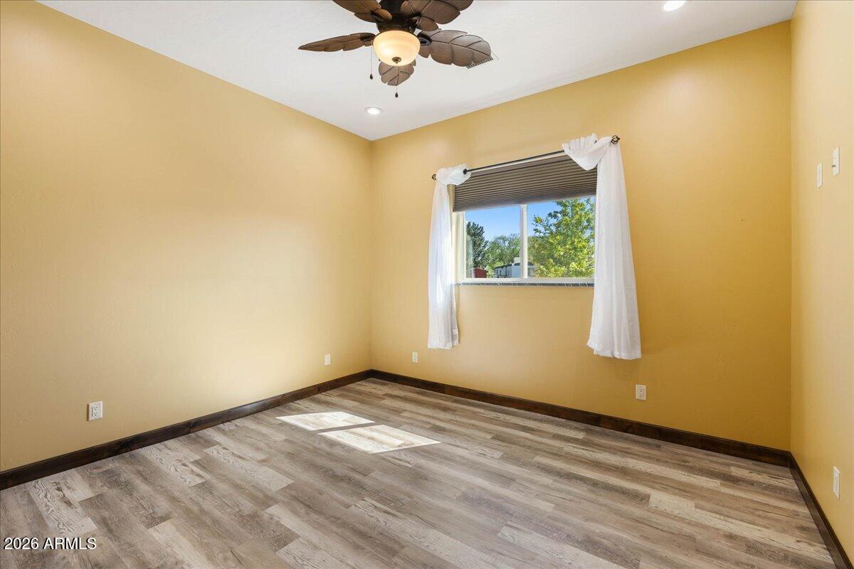 S27 T16N R2W - Residential
