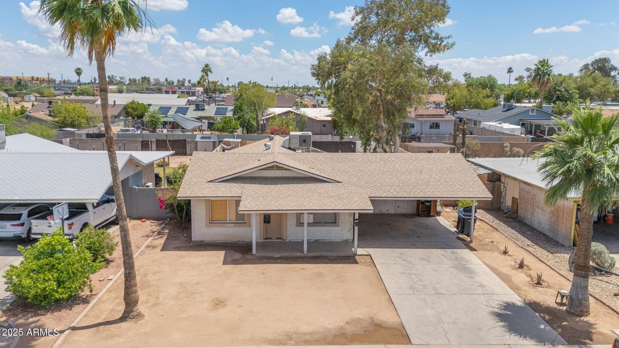 Homes 3 875 E FLINT Street