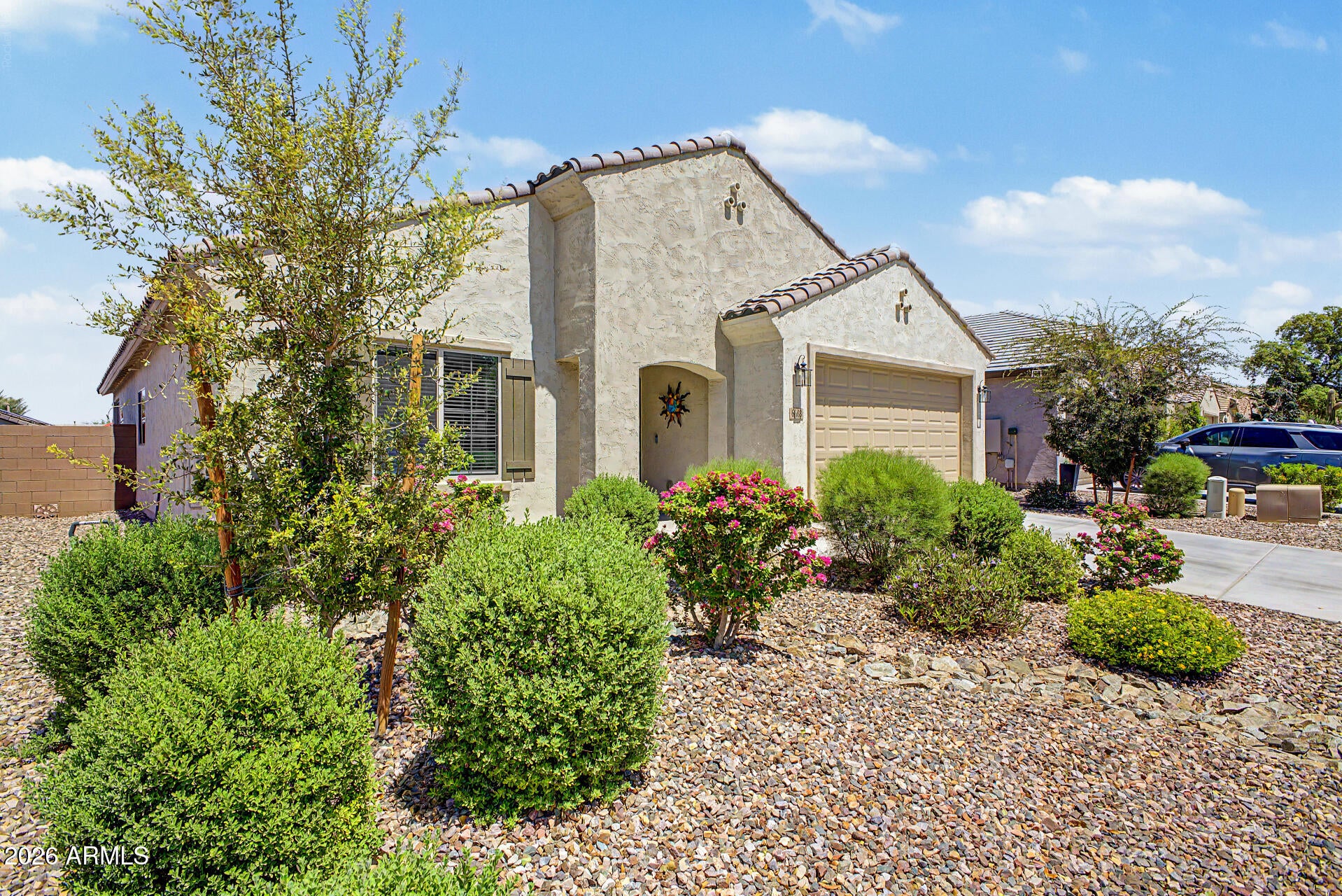 6688 W VICTORY Way