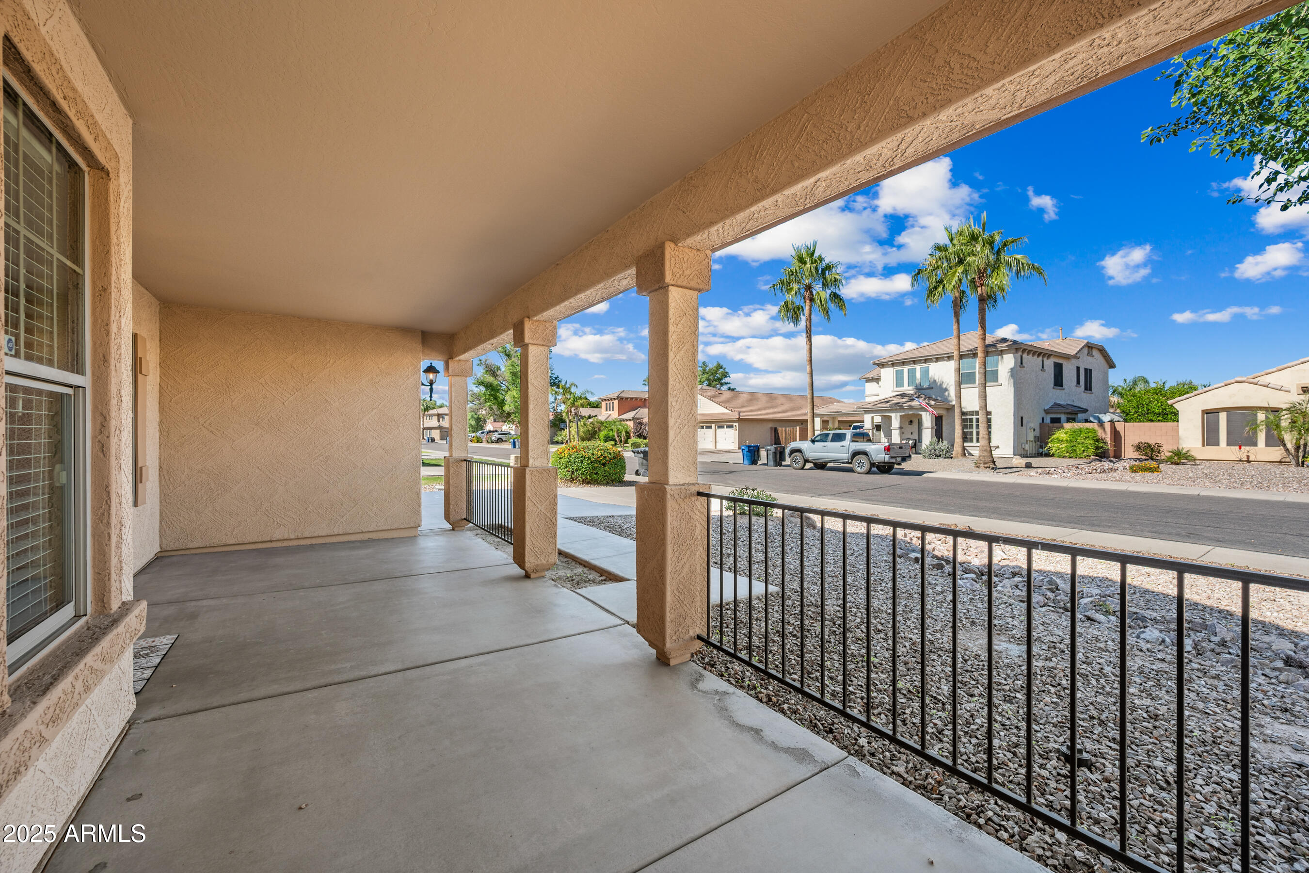 3471 E FAIRVIEW Street