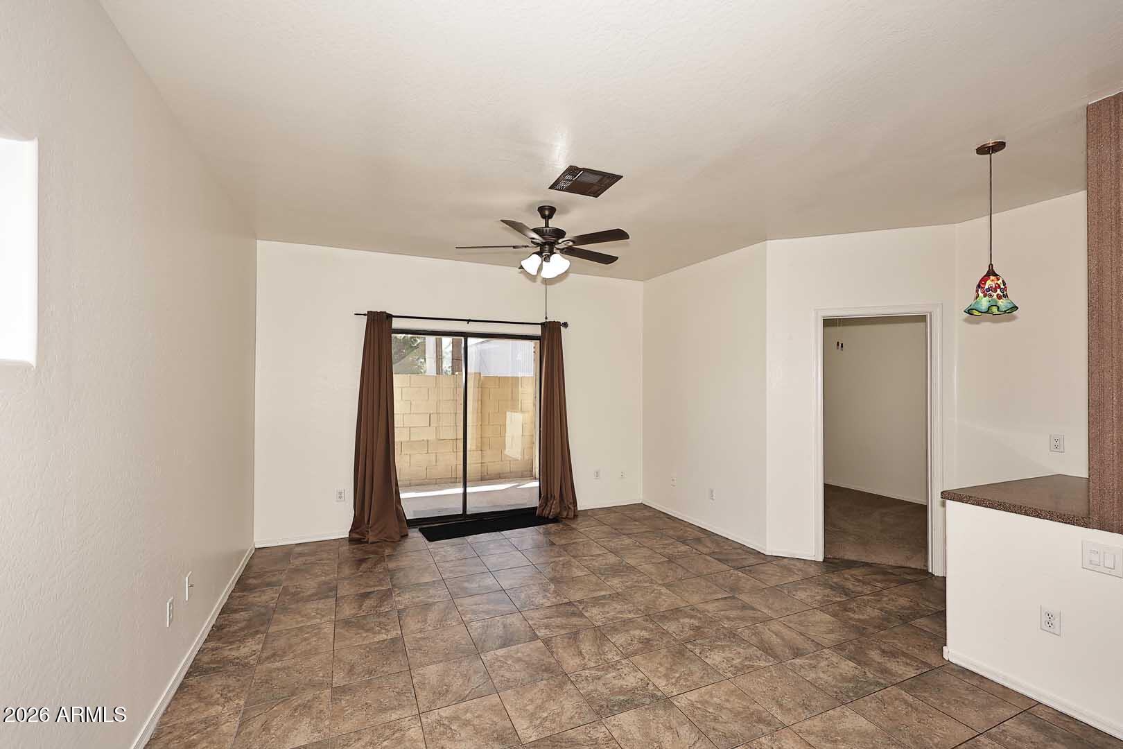 1505 E SAHUARO Drive 3