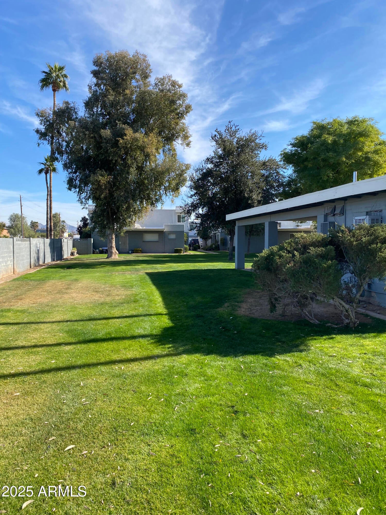 2687 W OCOTILLO Road