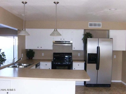 Property photo of 642 W Magdalena Drive, Tempe, AZ 85283