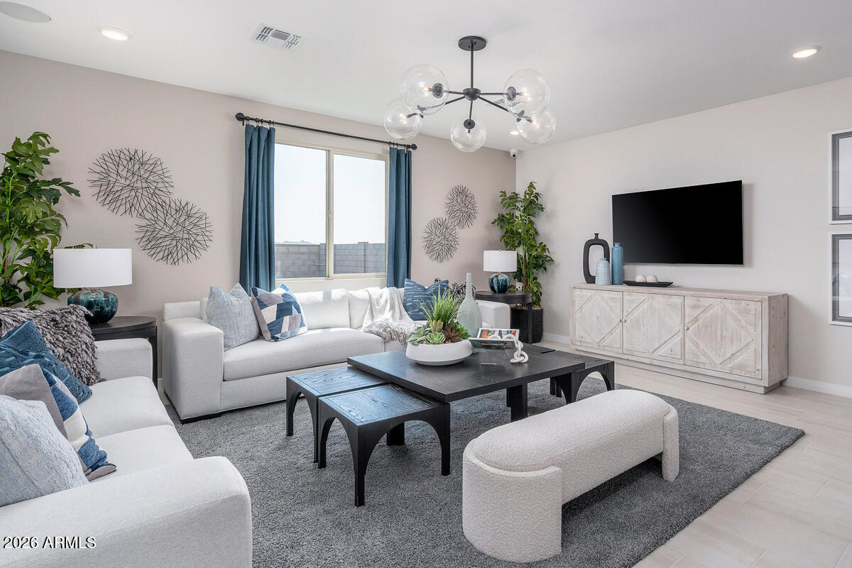 17541 W Fulton Street