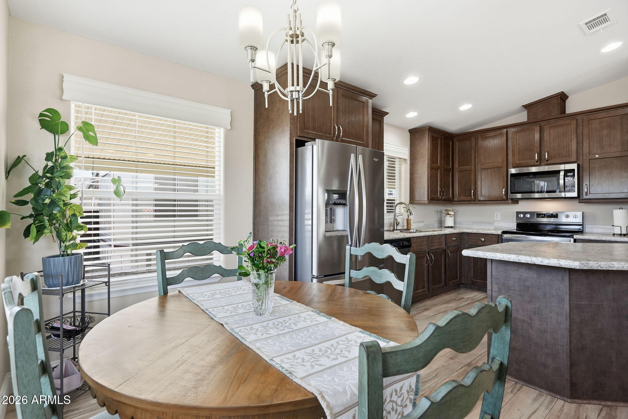 8865 E BASELINE Road 1417