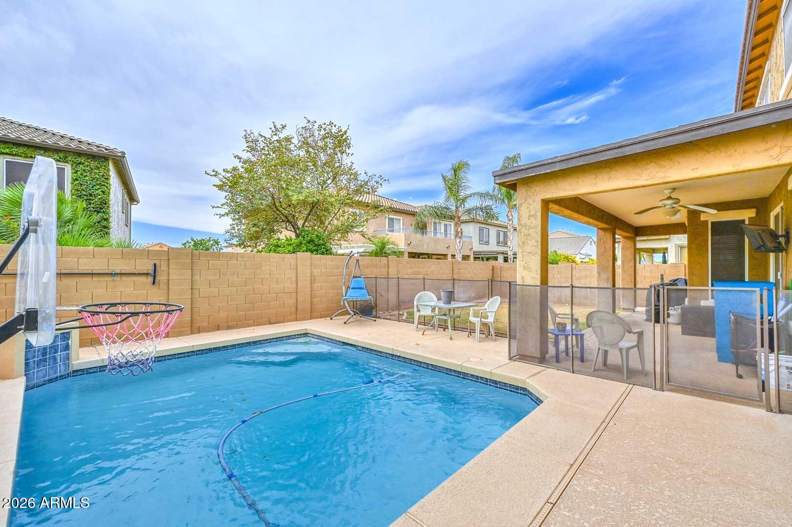 DESERT STAR - Residential