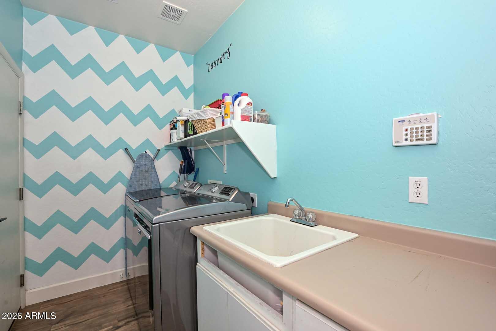DESERT STAR - Residential