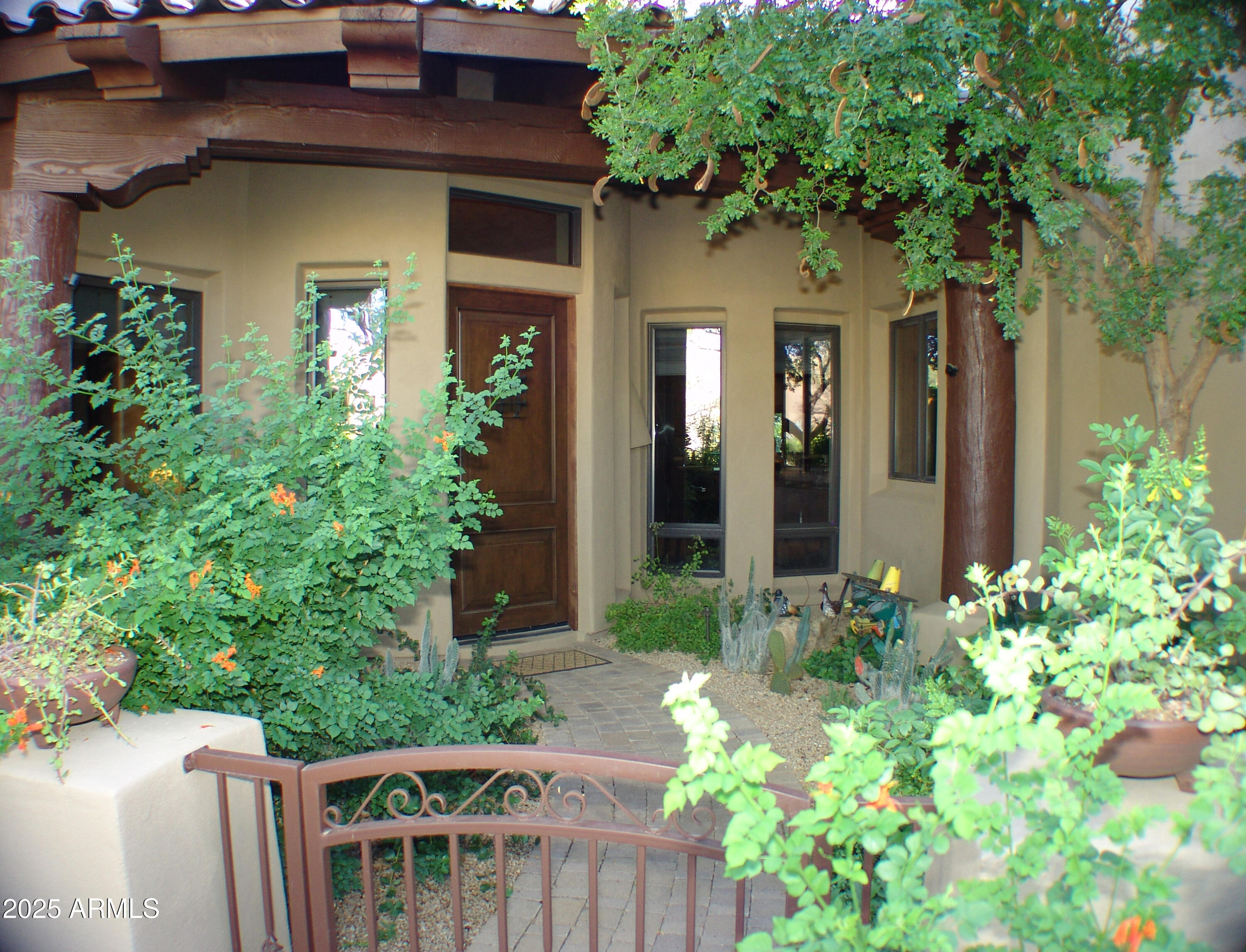 7373 E CLUBHOUSE Drive 8