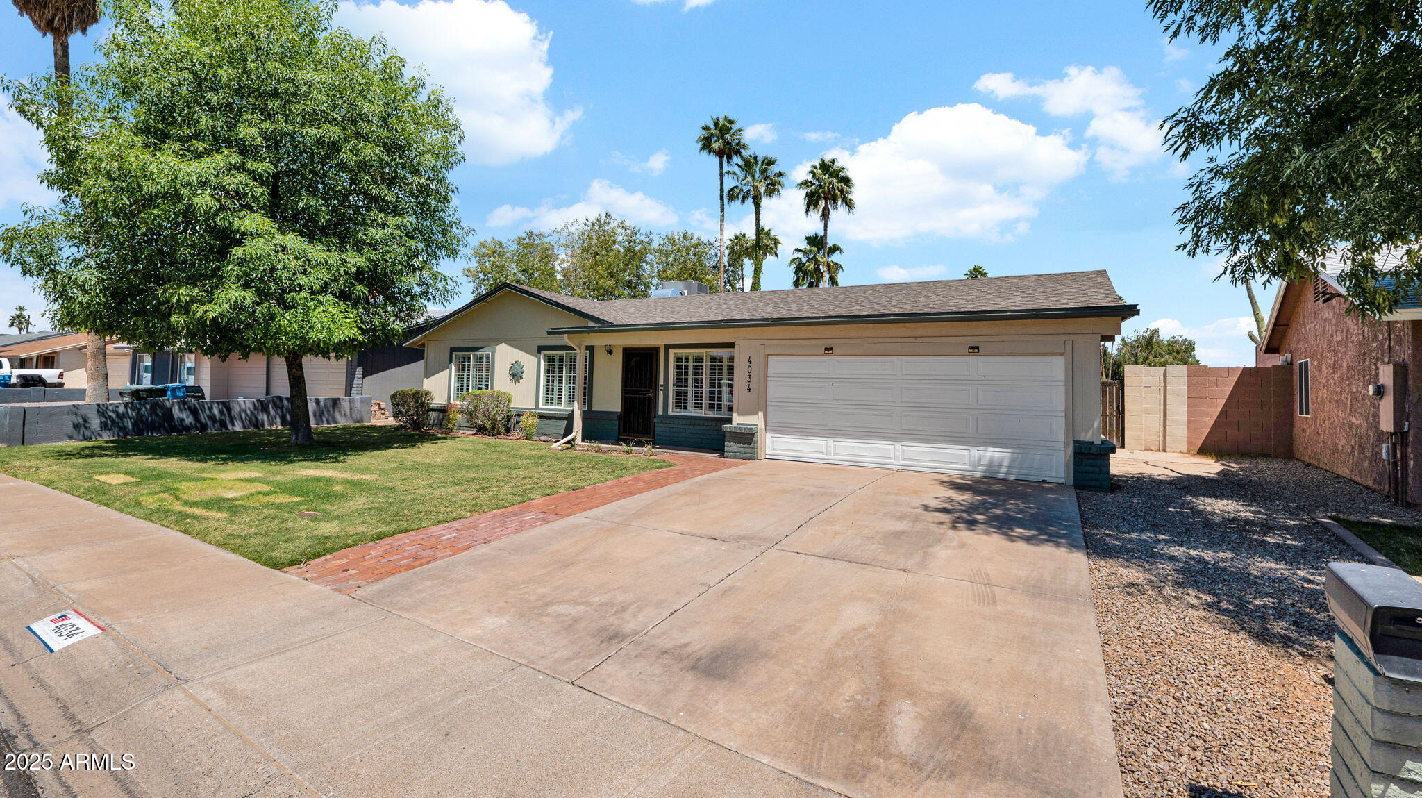 4034 E ASTER Drive