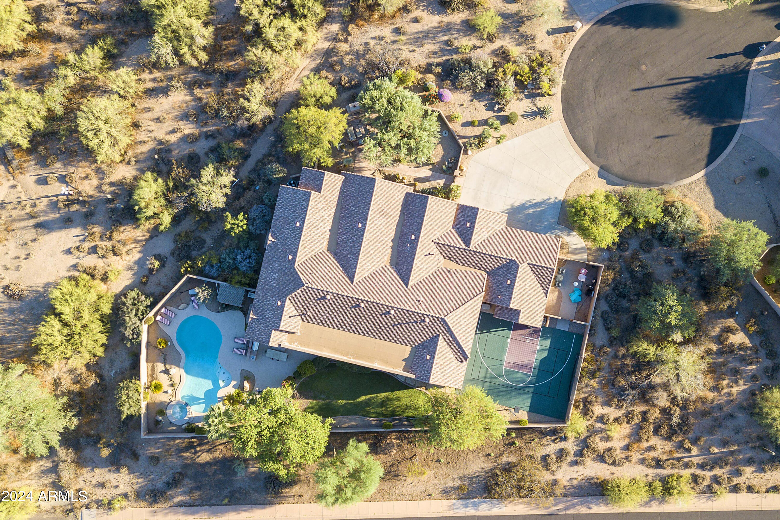 6990 E Buckhorn Trail