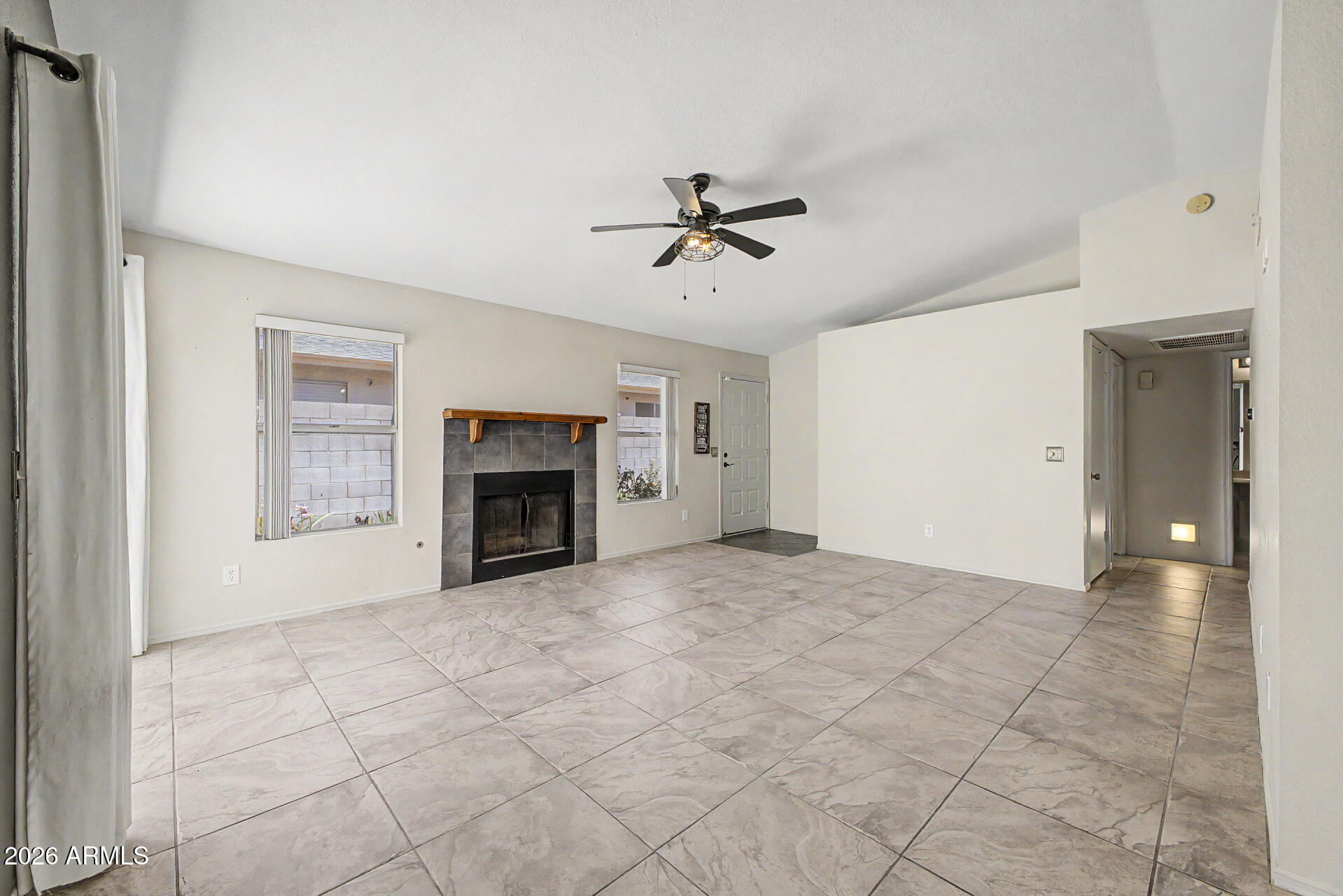 OVERLAND HILLS 2 LOT 320-484 TR A B - Residential