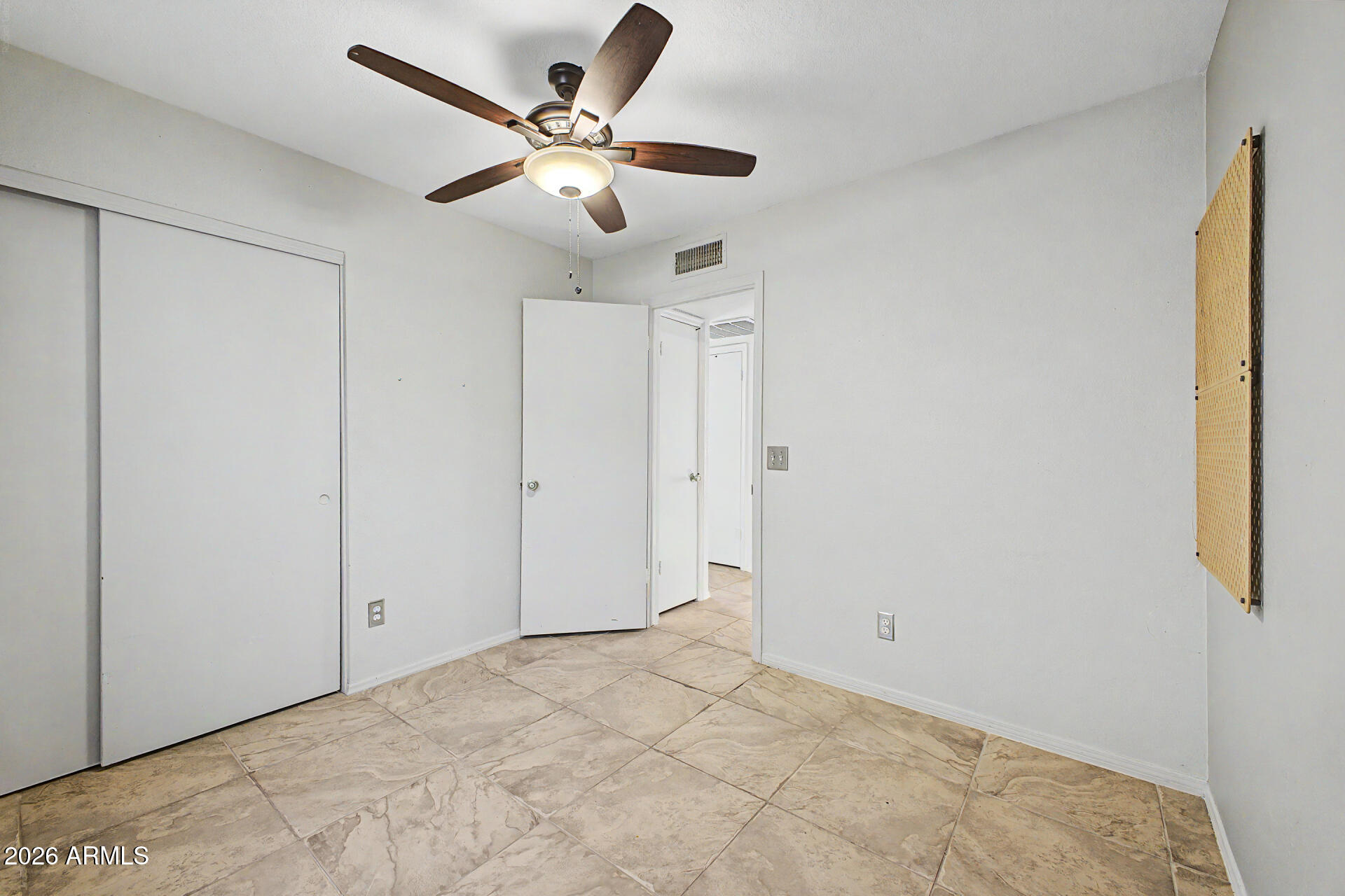 OVERLAND HILLS 2 LOT 320-484 TR A B - Residential