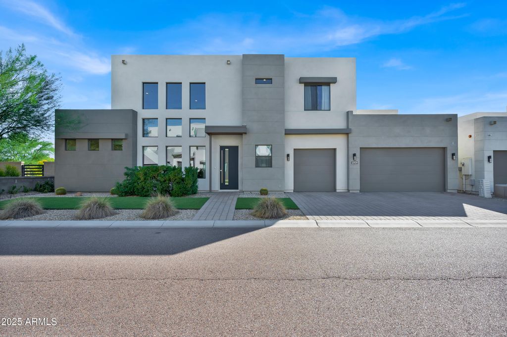 Photo of 10929 E North Lane, Scottsdale, AZ 85259 (MLS # 6943370)