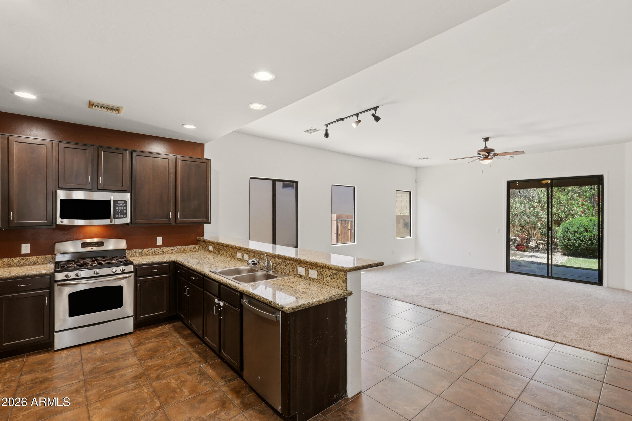 1036 WAGNER Place