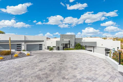 Photo of 15642 E Palatial Drive, Fountain Hills, AZ 85268 (MLS # 6946600)