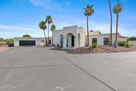 Photo of 8130 E Vista Bonita Drive, Scottsdale, AZ 85255 (MLS # 6895546)