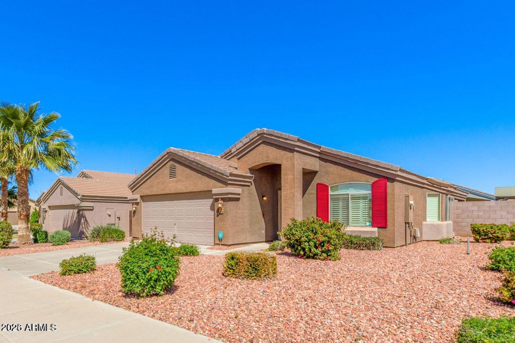 Photo of 16264 W Pioneer Street, Goodyear, AZ 85338 (MLS # 6975205)