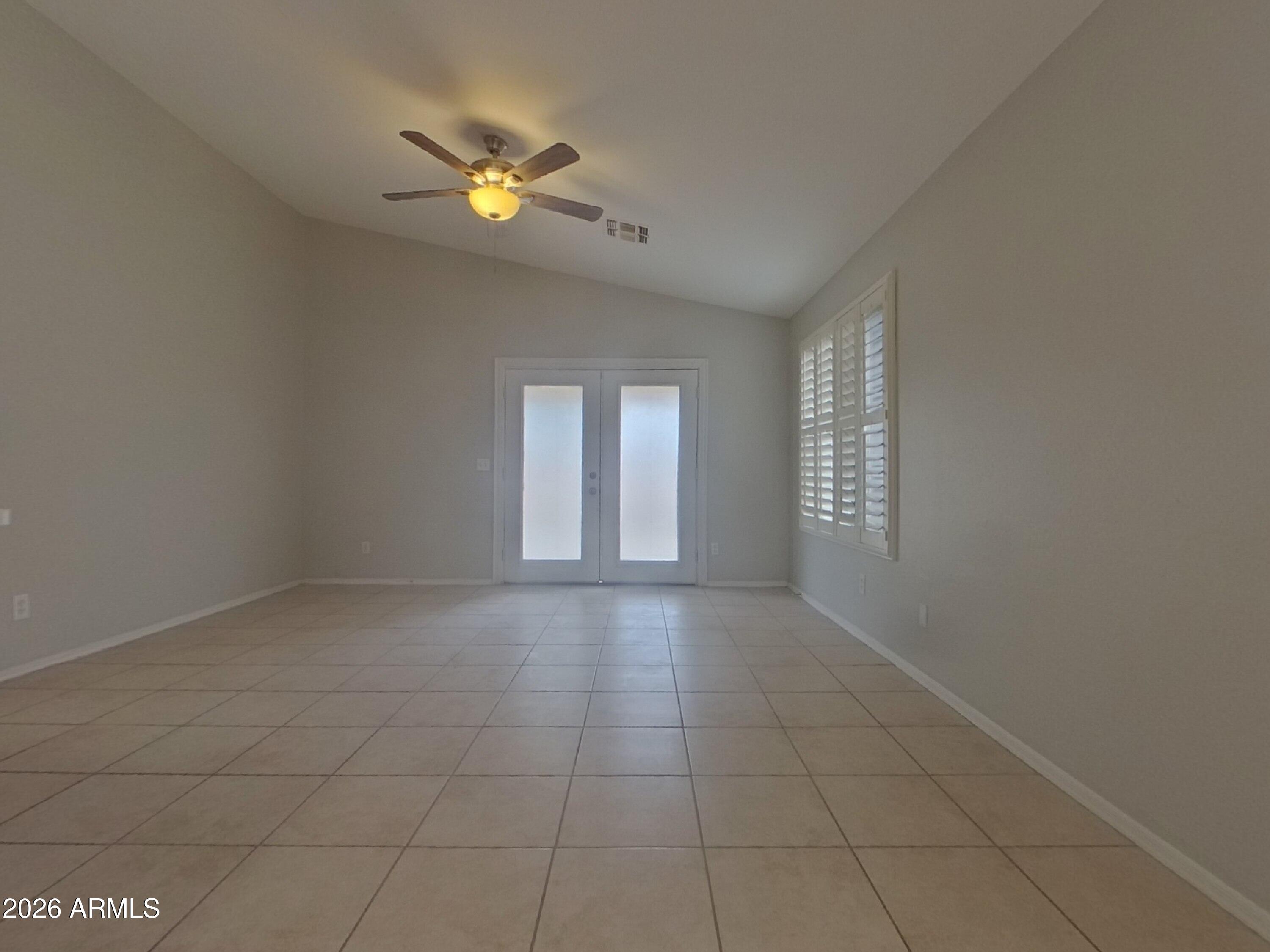 15848 W ADAMS Street