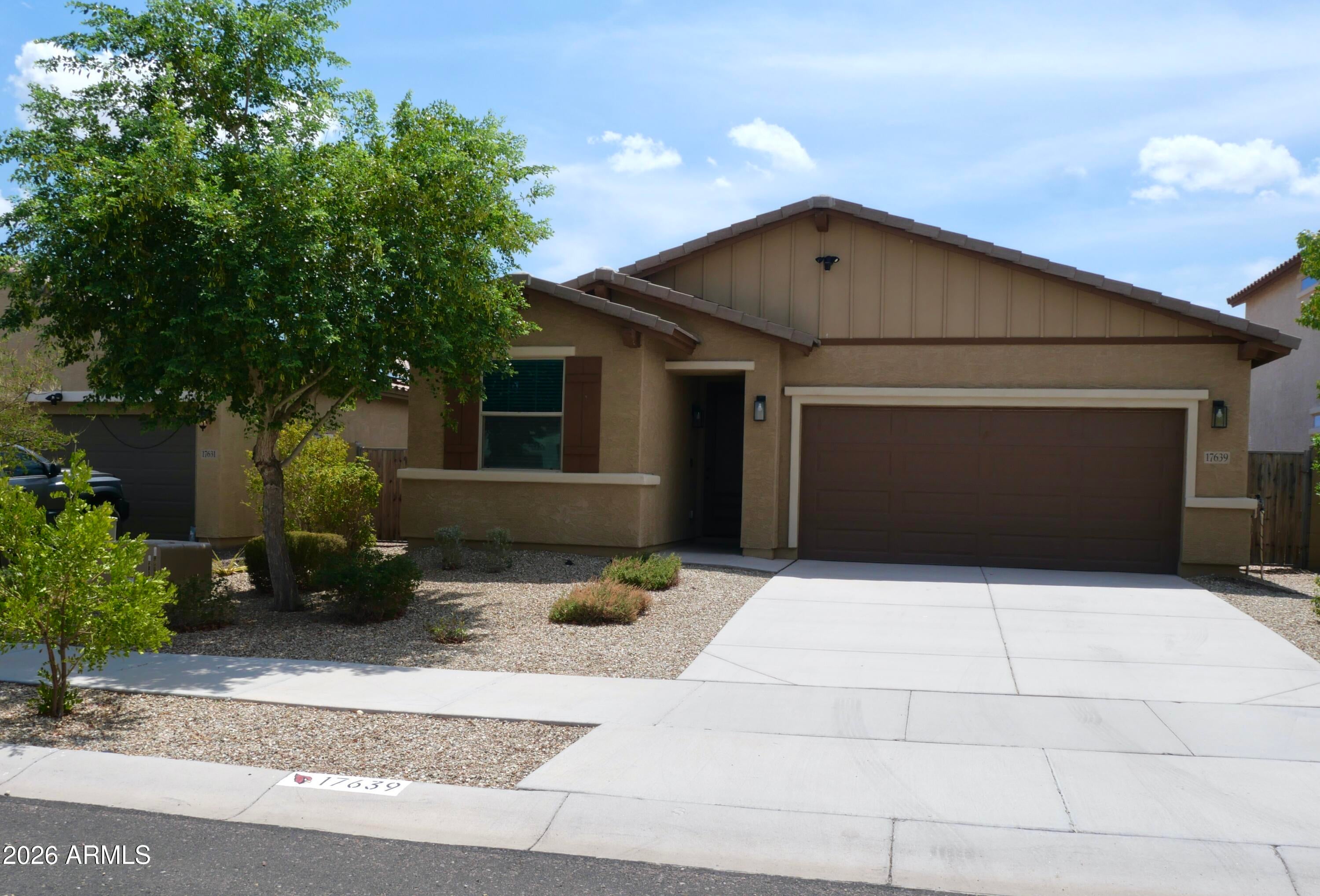 17639 W COUNTRY CLUB Terrace