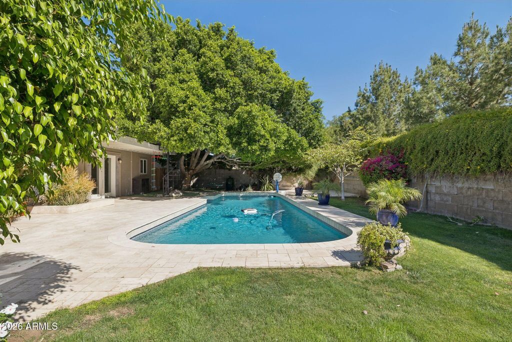 Photo of 2335 S Orange, Mesa, AZ 85210 (MLS # 7000243)