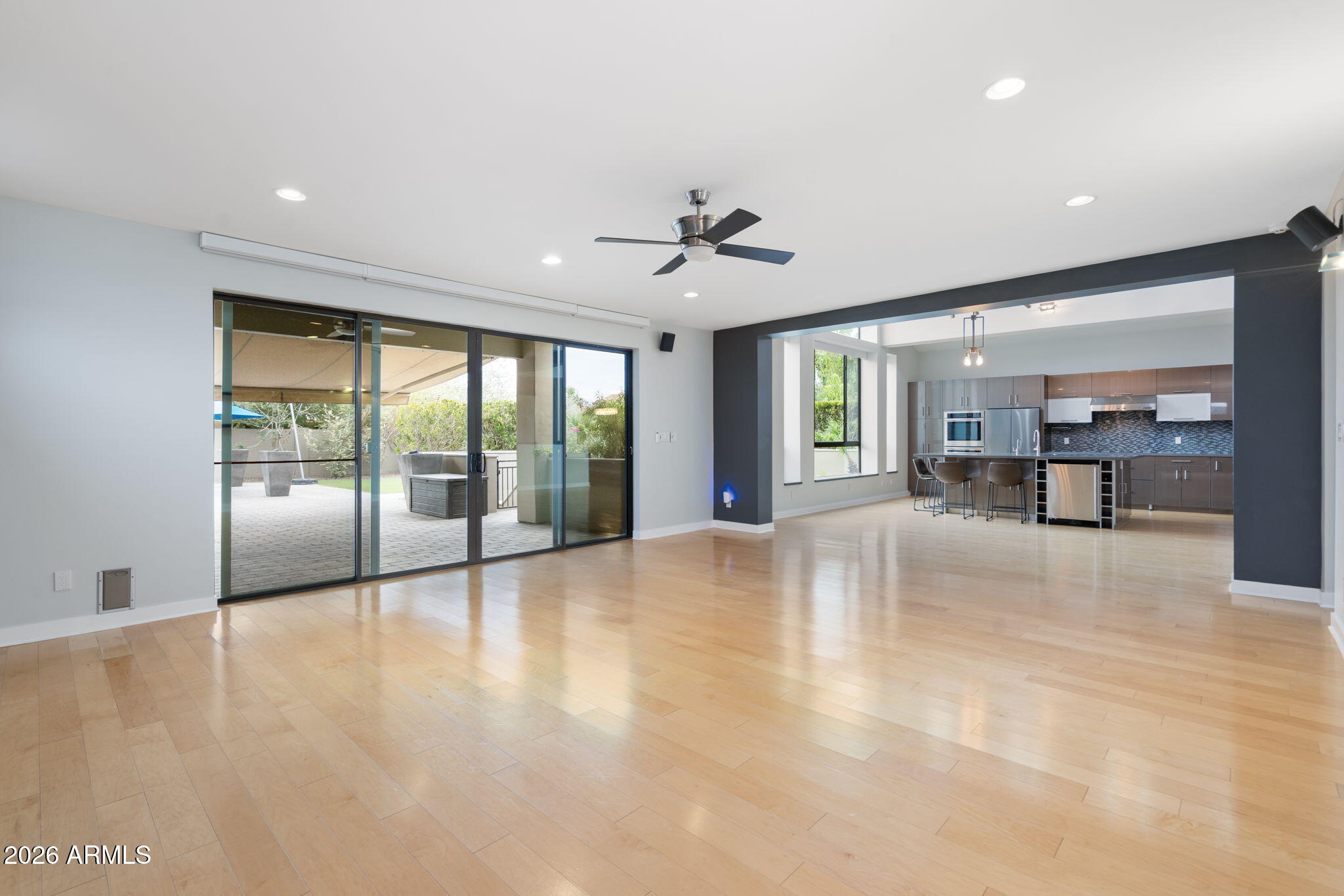 9433 S STANLEY Place