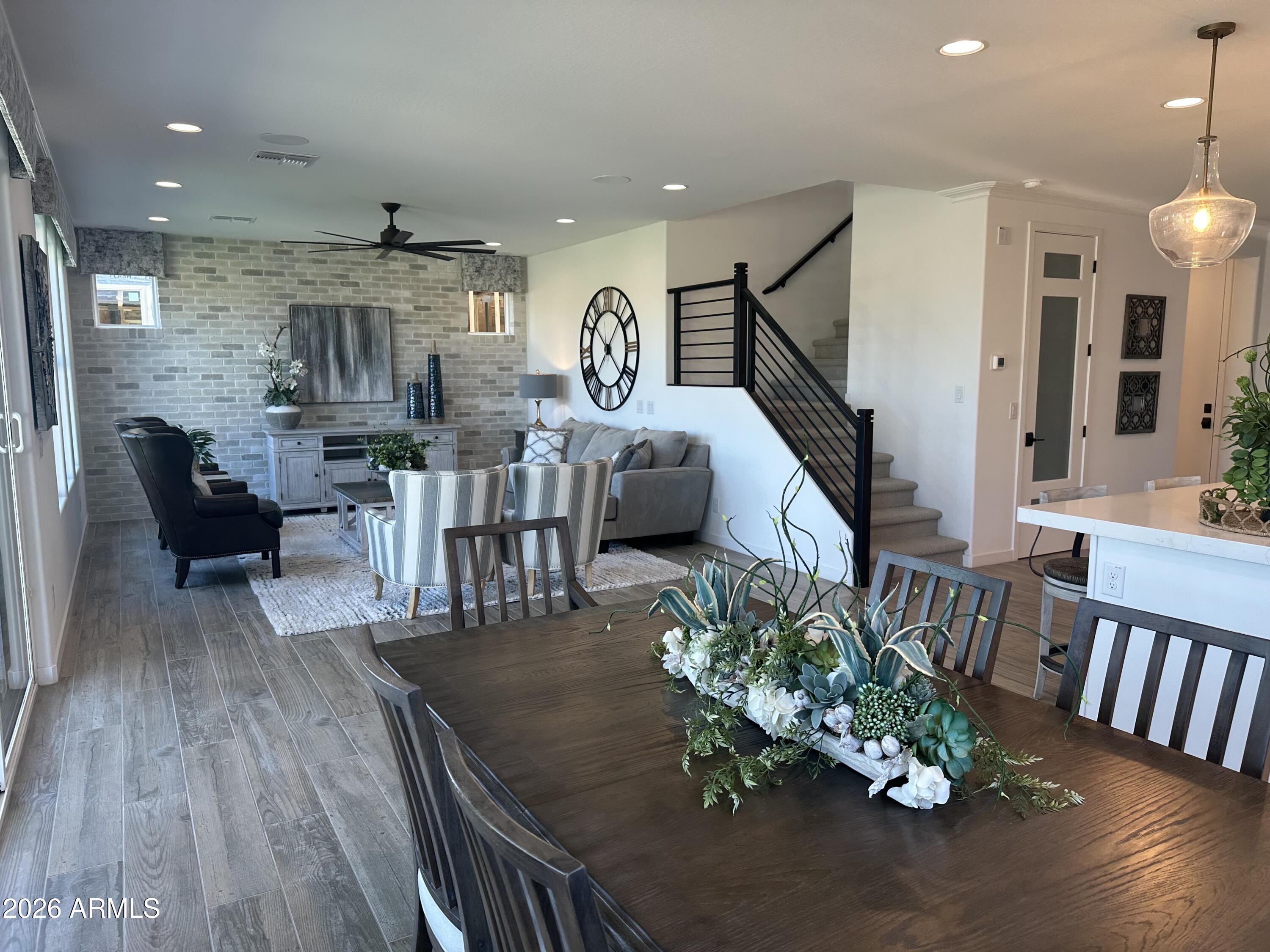 3710 E ROCHELLE Circle