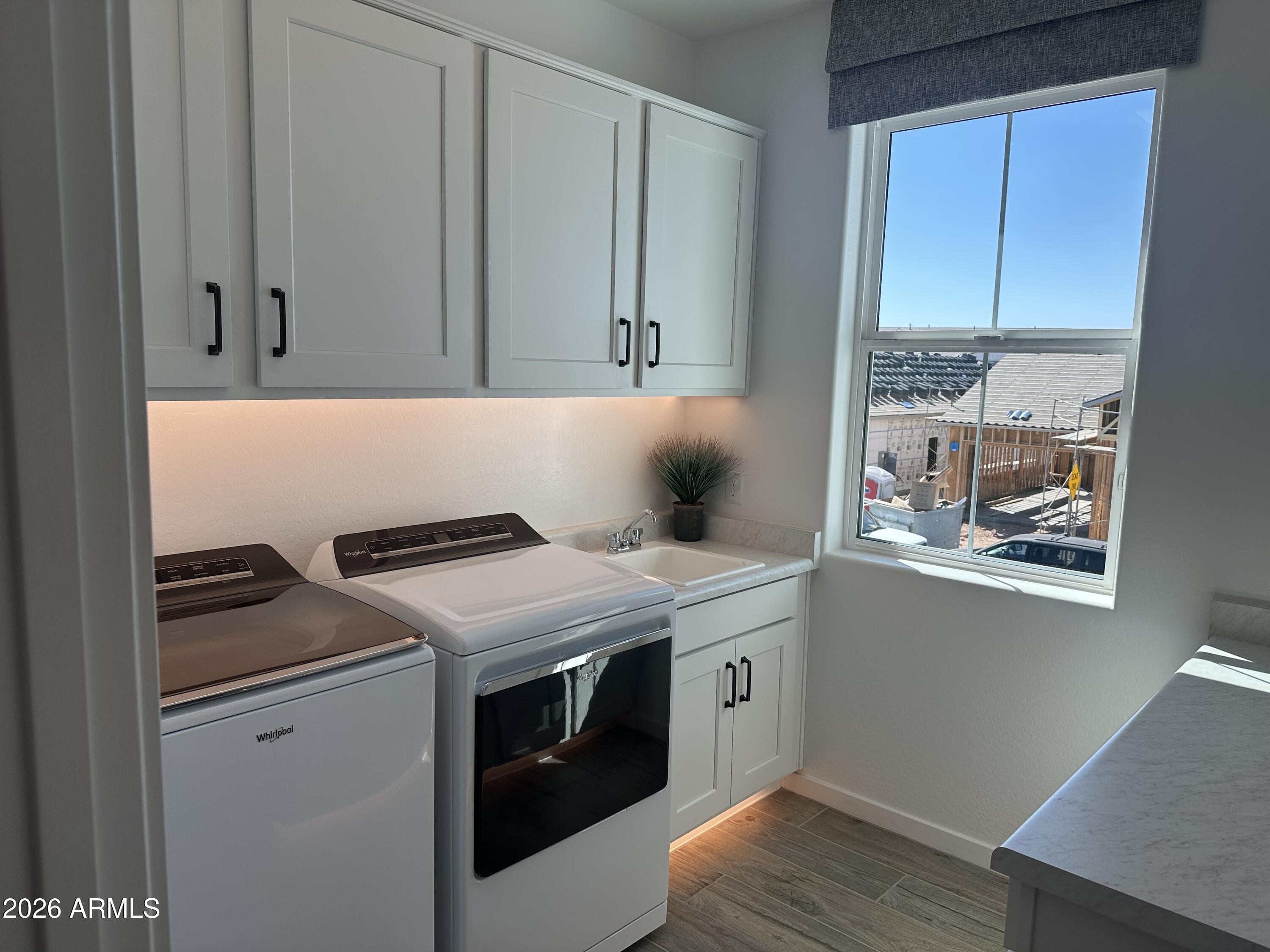 3710 E ROCHELLE Circle